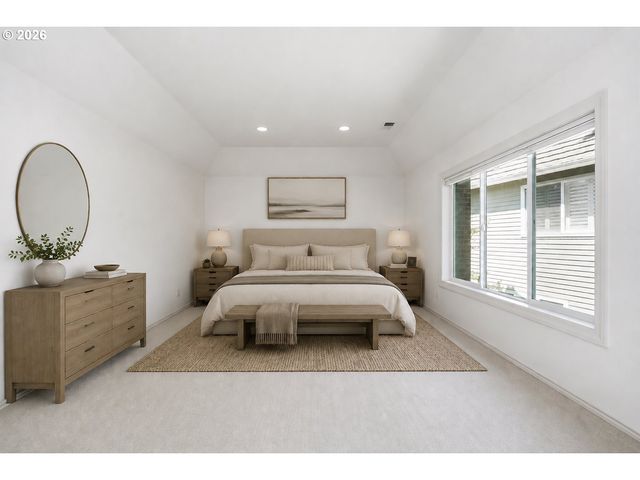5326 DENTON Dr, Lake Oswego, OR 97035