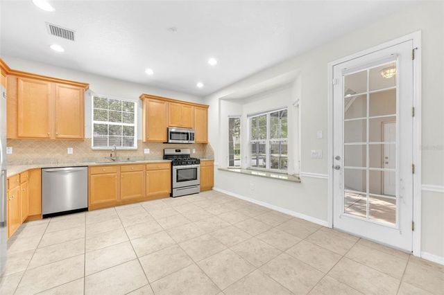 215 OCEANIA COURT, Apollo Beach, FL 33572