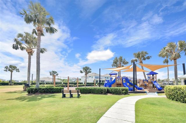 215 OCEANIA COURT, Apollo Beach, FL 33572
