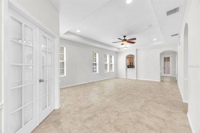 215 OCEANIA COURT, Apollo Beach, FL 33572