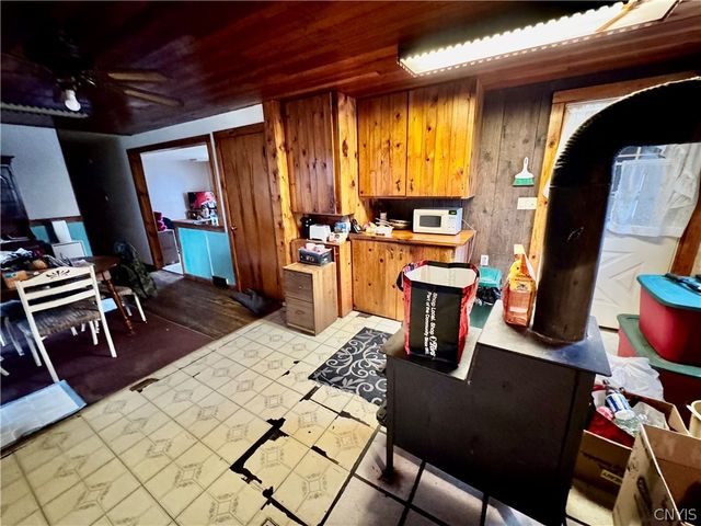 127 Oakley Drive, Cicero, NY 13212