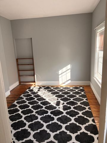 266 Pleasant 2, Weymouth, MA 02190