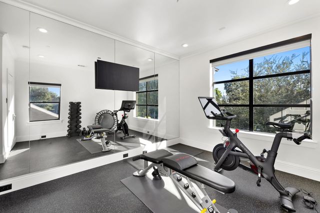 4635 W Amherst Avenue, Dallas, TX 75209