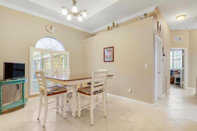 2260 NW Windemere Drive, Jensen Beach, FL 34957