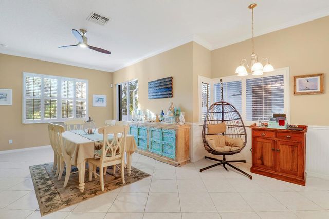 2260 NW Windemere Drive, Jensen Beach, FL 34957