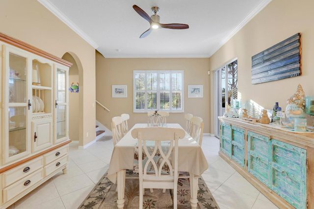 2260 NW Windemere Drive, Jensen Beach, FL 34957