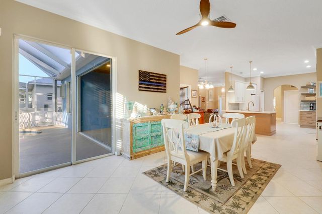 2260 NW Windemere Drive, Jensen Beach, FL 34957