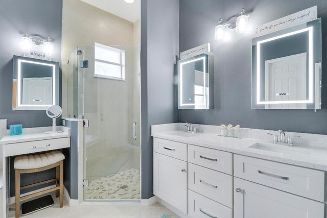 2260 NW Windemere Drive, Jensen Beach, FL 34957