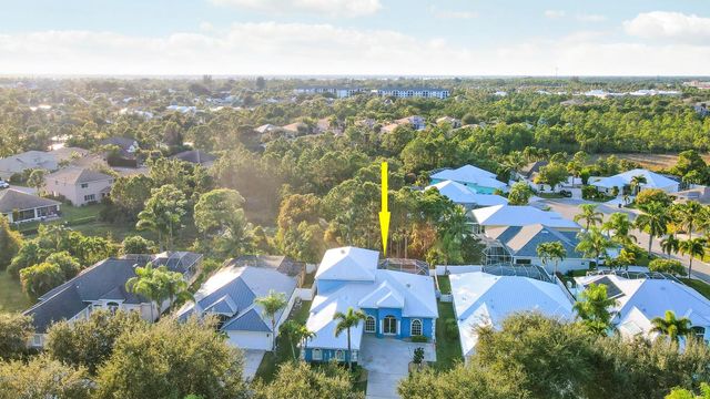 2260 NW Windemere Drive, Jensen Beach, FL 34957