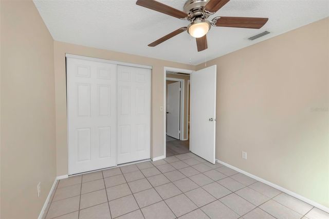 8804 BRIAR HOLLOW COURT, Tampa, FL 33634