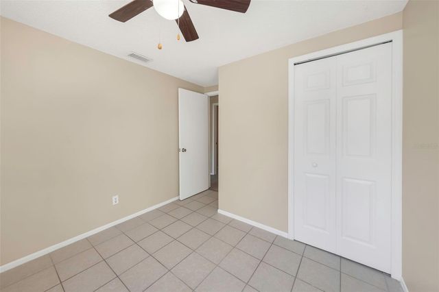 8804 BRIAR HOLLOW COURT, Tampa, FL 33634