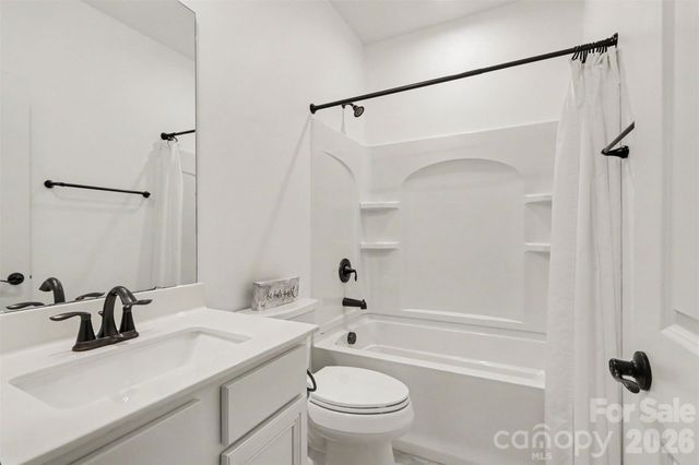 11140 Comiskey Lane, Charlotte, NC 28273
