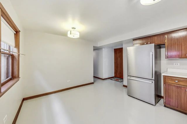 2631 N 74th Avenue G, Elmwood Park, IL 60707