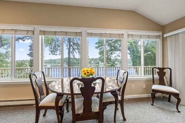 49 Edgewater Way, Wareham, MA 02571