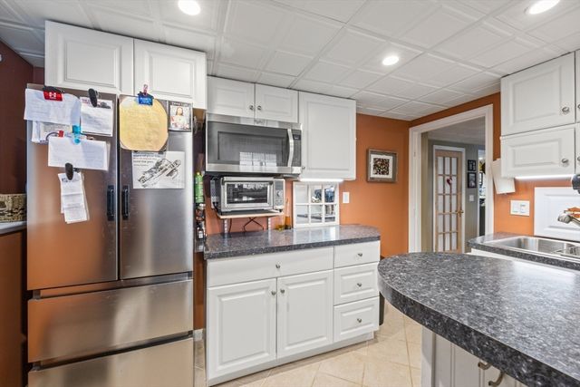 49 Edgewater Way, Wareham, MA 02571