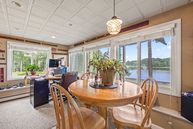 49 Edgewater Way, Wareham, MA 02571