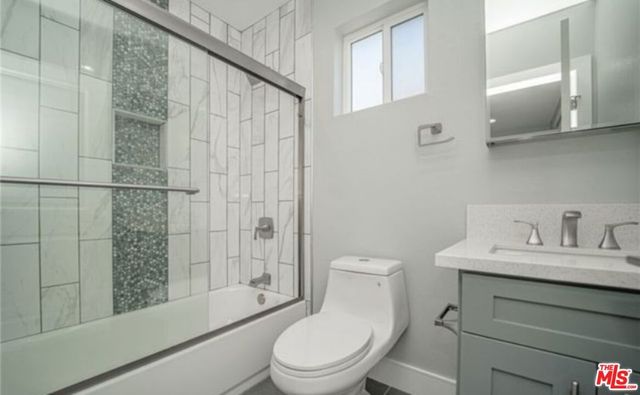 1348 E Vernon Avenue 1348, Los Angeles, CA 90011