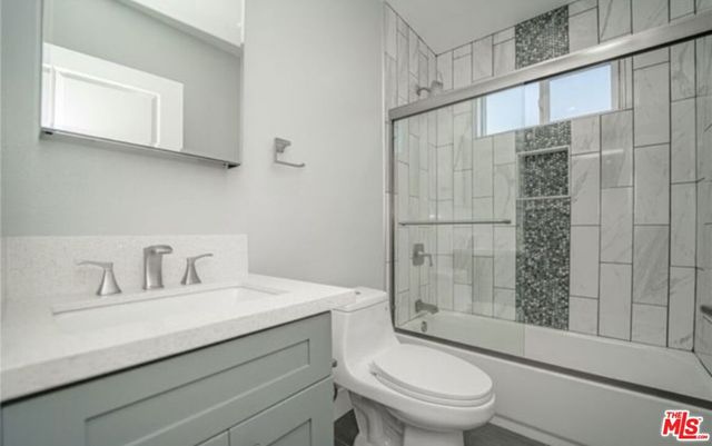 1348 E Vernon Avenue 1348, Los Angeles, CA 90011