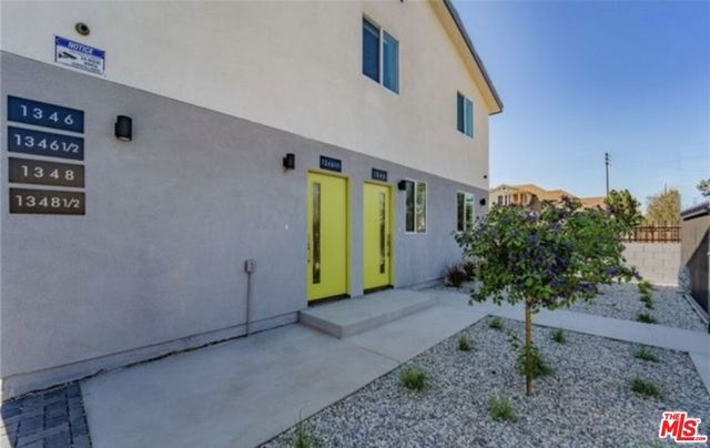 1348 E Vernon Avenue 1348, Los Angeles, CA 90011