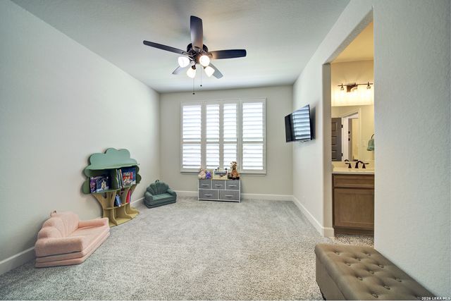 931 Gyngell, San Antonio, TX 78260