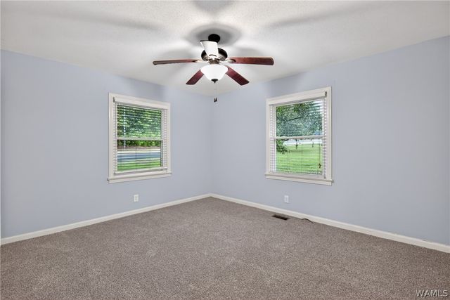 2715 Veterans Memorial, Tuscaloosa, AL 35404