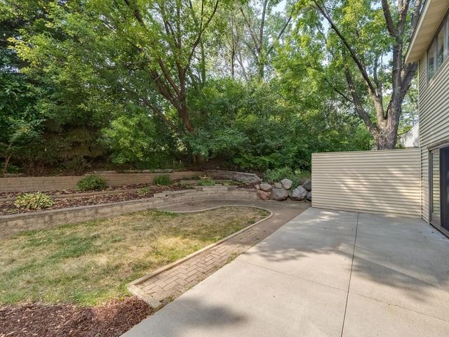 1567 Humboldt Avenue, West Saint Paul, MN 55118