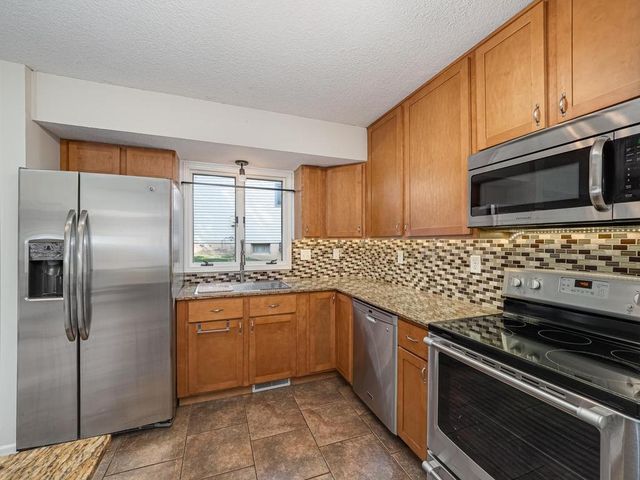1567 Humboldt Avenue, West Saint Paul, MN 55118