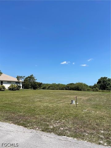 18529 Royal Hammock BLVD, Naples, FL 34114