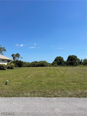 18529 Royal Hammock BLVD, Naples, FL 34114
