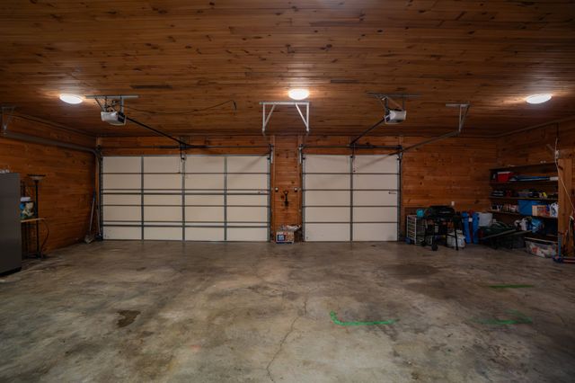 175 Sandy Cir, Springville, TN 38256