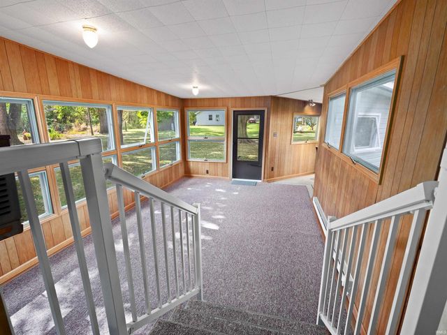 910 S Ijams Street, Garrett, IN 46738