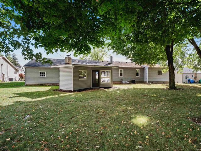 910 S Ijams Street, Garrett, IN 46738