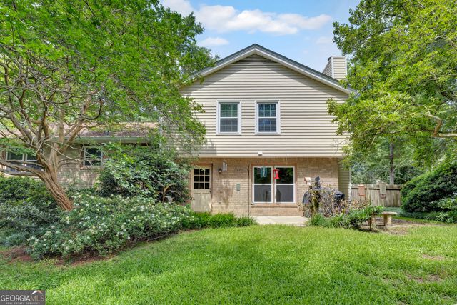 2416 Fieldstone Drive SE, Conyers, GA 30013