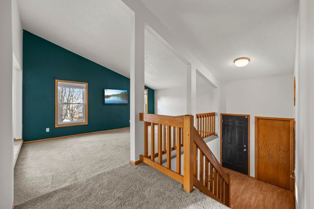 13912 Xerxes Avenue S, Burnsville, MN 55337