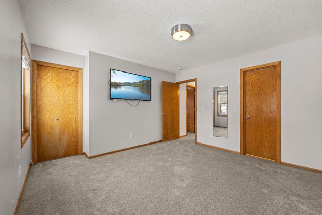 13912 Xerxes Avenue S, Burnsville, MN 55337