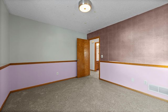 13912 Xerxes Avenue S, Burnsville, MN 55337