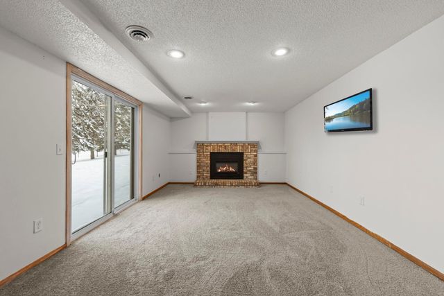 13912 Xerxes Avenue S, Burnsville, MN 55337