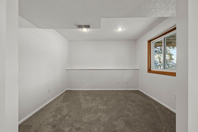 13912 Xerxes Avenue S, Burnsville, MN 55337