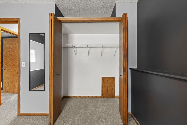 13912 Xerxes Avenue S, Burnsville, MN 55337