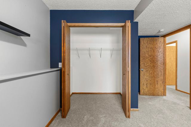 13912 Xerxes Avenue S, Burnsville, MN 55337