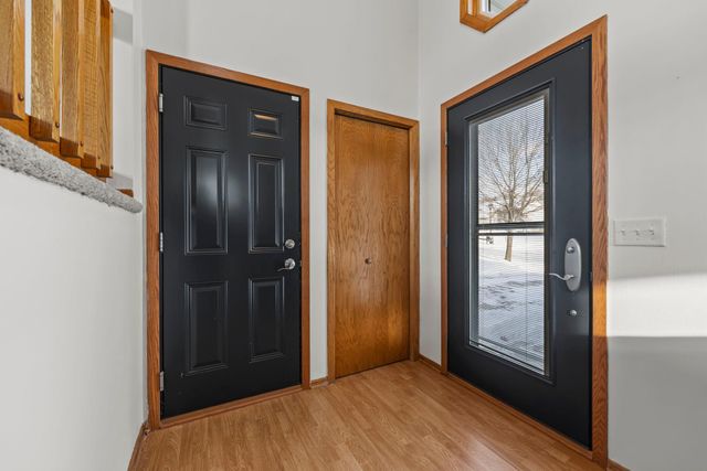 13912 Xerxes Avenue S, Burnsville, MN 55337