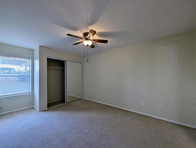 720 E Alice Avenue Unit 102, Phoenix, AZ 85020