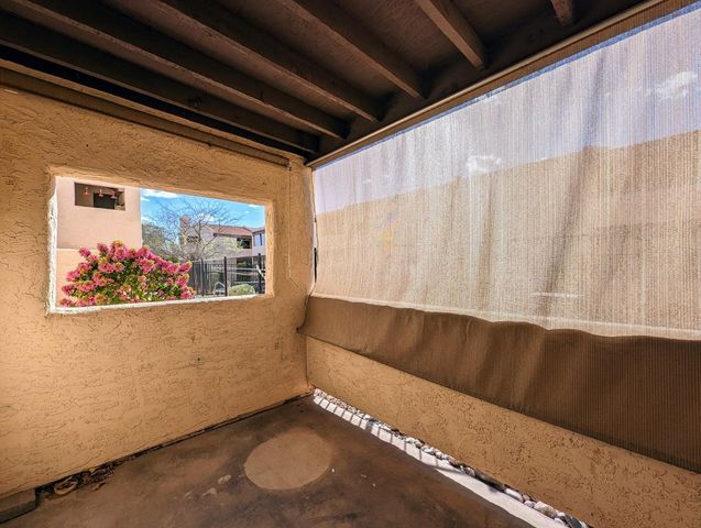 720 E Alice Avenue Unit 102, Phoenix, AZ 85020
