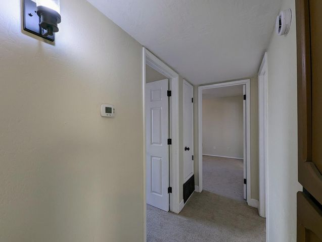 720 E Alice Avenue Unit 102, Phoenix, AZ 85020