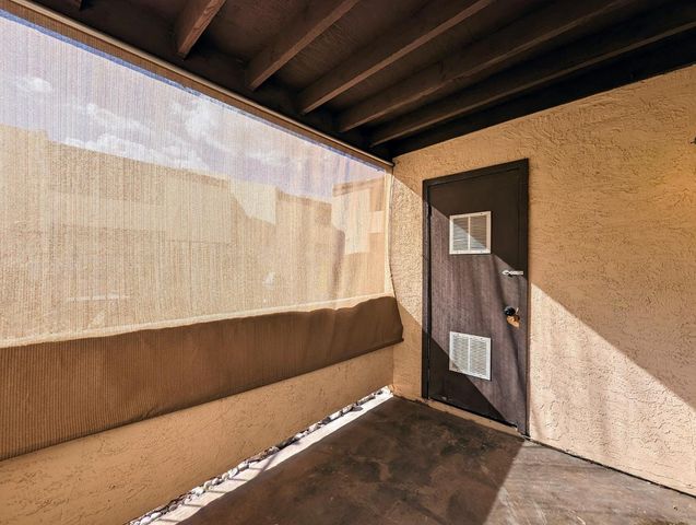 720 E Alice Avenue Unit 102, Phoenix, AZ 85020