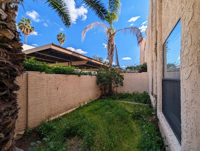 720 E Alice Avenue Unit 102, Phoenix, AZ 85020