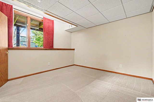 15024 Spaulding Street, Omaha, NE 68116