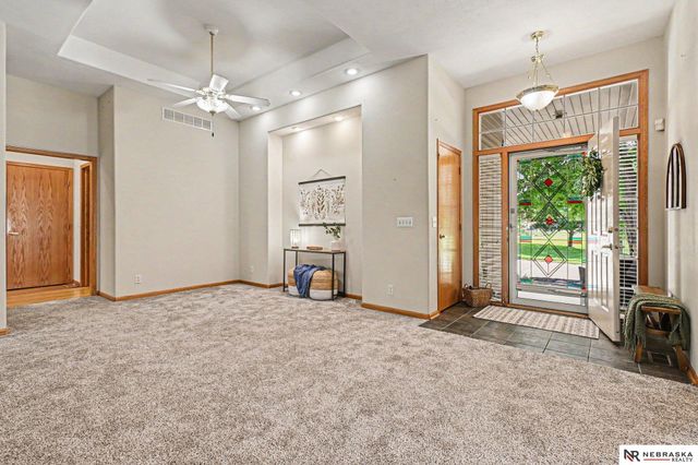 15024 Spaulding Street, Omaha, NE 68116