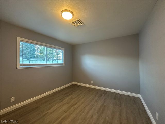 3955 Redwood Street, Las Vegas, NV 89103