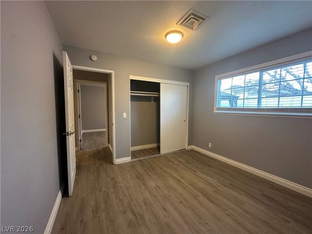 3955 Redwood Street, Las Vegas, NV 89103